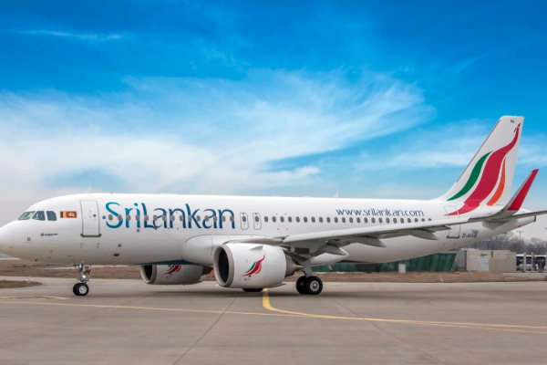 கட்டுநாயக்க வந்த 3 விமானங்கள் மத்தள விமான நிலையத்தில் தரையிறங்கியது | 3 Flights From Katunayake Landed Mattala Airport