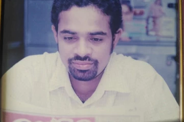 රිය අනතුරින් ප්‍රසිද්ධ මාධ්‍යවේදී ධර්මප්‍රිය මෙන්ඩිස් දිවිගමනට සමුදෙයි