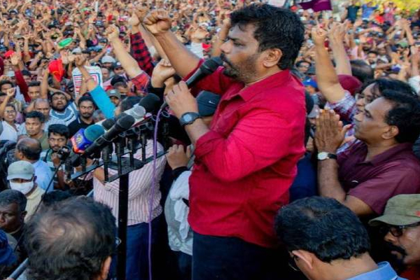 கொழும்பில் திடீரென பலமடங்காக அதிகரித்த பாதுகாப்பு! களத்தில் இராணுவம் | Security Increased In Colombo Army In The Field