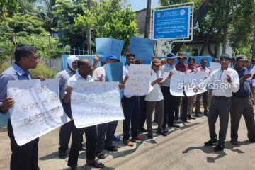 பணிப்புறக்கணிப்புப் போராட்டத்தால் பொருளாதாரம்தான் வீழ்ச்சியடையும்: மகிந்தவின் சகா