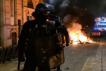 உள்நாட்டுக் கலகத்திற்கு தயாராகும் நகரம்... ஆயிரக்கணக்கான பொலிசார் குவிப்பு: கத்தாரில் உறுதியாகும் முடிவு