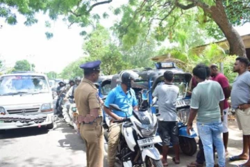 வாழைச்சேனையில் குழப்ப நிலை: பெற்றோலுக்கு பதிலாக வந்த டீசல்