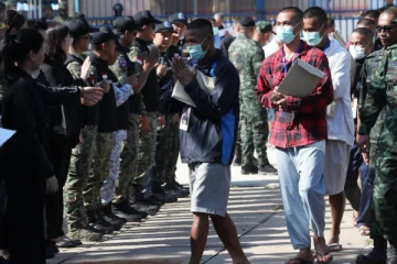 18 கம்போடியா வீரர்களை விடுவித்தது தாய்லாந்து