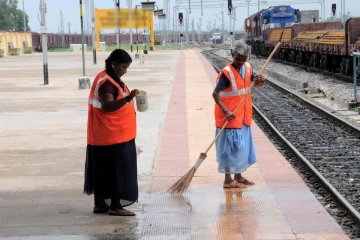இந்தியாவிலேயே மிகவும் அசுத்தமான ரயில் நிலையம் தமிழகத்தில் தான் உள்ளது.., எது தெரியுமா?