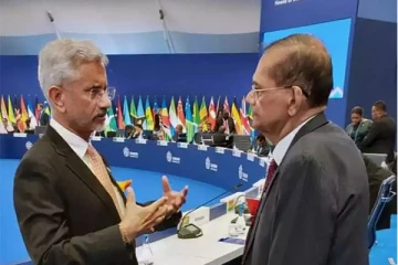 நெருக்கமாகும் இந்திய -இலங்கை நட்பு! சந்தித்துக்கொண்ட ஜெய்சங்கர்- பீரிஸ்!