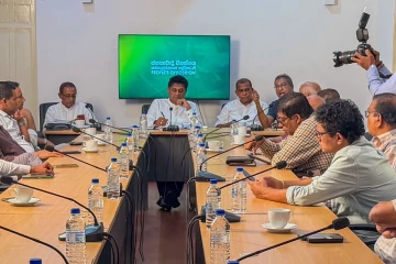 மீண்டுமொரு பொருளாதார நெருக்கடி: ஜனாதிபதியிடம் எதிர்க்கட்சிகள் முன்வைத்துள்ள கோரிக்கை