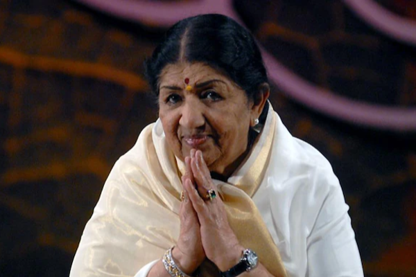 லதா மங்கேஷ்கர் உடலுக்கு இறுதி அஞ்சலி செலுத்த மும்பை செல்கிறார் பிரதமர் மோடி - தமிழ்நாடு