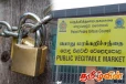 யாழ். பருத்தித்துறை மரக்கறிச் சந்தையை பூட்டு போட்டு பூட்டிய நகரசபை