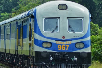 නල්ලූර් හා මඩු වන්දනා සමයට විශේෂ දුම්රිය සහ බස් සේවා