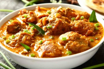 அருமையான வடை கறி சாப்பிடனுமா? இதோ ஓட்டல் சுவையில் செய்து அசத்துங்கள்