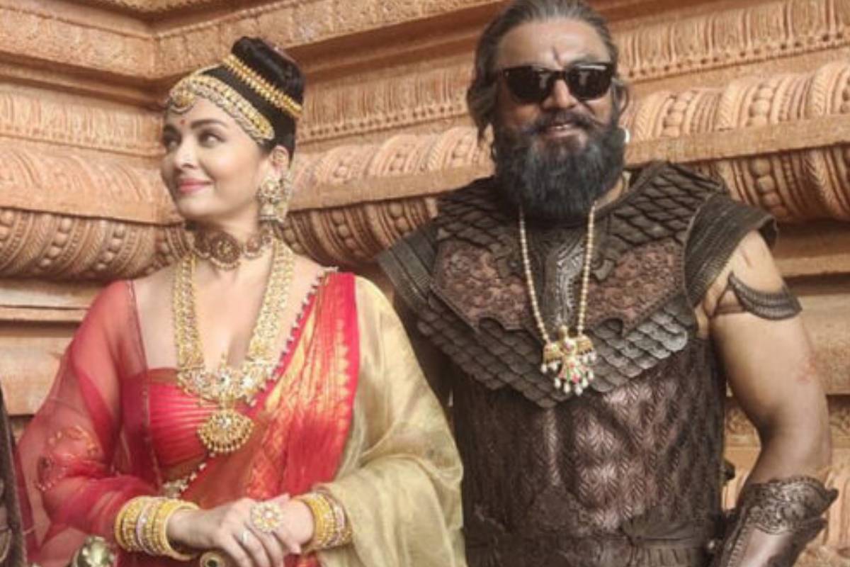 இந்த வயசுல உனக்கு ஐஸ்வர்யா ராய் ஜோடியா!! சரக்குமாரை கலாய்த்து வாங்கிக்கட்டிக்கொண்ட சீமான்... | At This Age You Pairing With Aishwarya Rai Seeman இந்த வயசுல உனக்கு ஐஸ்வர்யா ராய் ஜோடியா!! சரக்குமாரை கலாய்த்து வாங்கிக்கட்டிக்கொண்ட சீமான்... | At This Age You Pairing With Aishwarya Rai Seeman