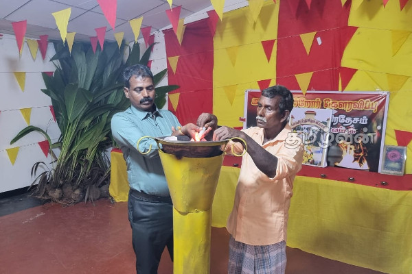முல்லைத்தீவில் இடம்பெற்ற மாவீரர் தின நிகழ்வுகள் (Photos) | Parents Of Heroes Honored At Mulliyavalli