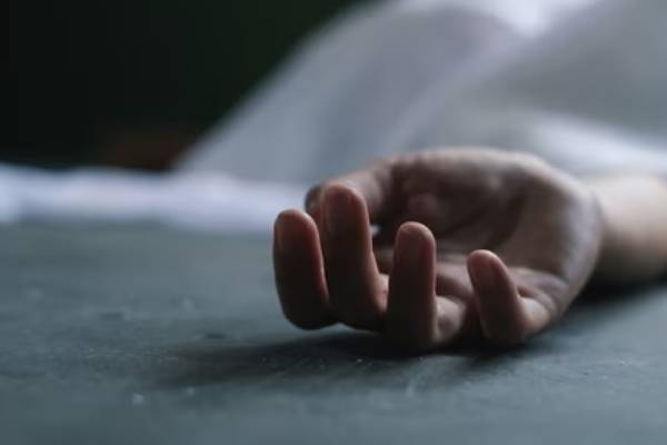 மட்டக்களப்பில் 13 வயது சிறுமி எடுத்த விபரீத முடிவு | 13 Year Old Girl Dies By In Batticaloa