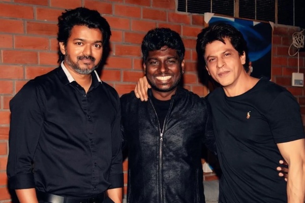 அது நடக்கும்போது நடக்கும்.. விஜய் பற்றி ஷாருக் கான் கொடுத்த பதிலை பாருங்க | Shahrukh Khan About Acting With Vijay அது நடக்கும்போது நடக்கும்.. விஜய் பற்றி ஷாருக் கான் கொடுத்த பதிலை பாருங்க | Shahrukh Khan About Acting With Vijay