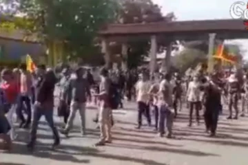 සතර දෙසින්ම විශාල ජන ගඟක් පා ගමනින් කොළඹට..(VIDEO)