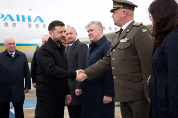 உக்ரைன் - துருக்கி இடையே முக்கியப் பாதுகாப்புப் பேச்சுவார்த்தை: ஜனாதிபதி ஸெலென்ஸ்கி இஸ்தான்புல் விஜயம்