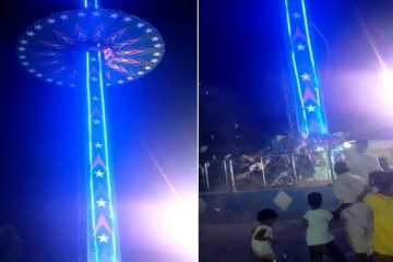 அந்தரத்தில் இருந்து கீழே விழுந்த ராட்சத ராட்டினம் - 50 பேரின் நிலை என்ன? பகீர் காட்சி!