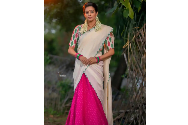 எடையை குறைத்து 14 வருஷத்துக்கு முன்னாடி பார்த்த  முத்தழகாகவே மீண்டும் மாறிய பிரியாமணி!  ரசிகர்கள் ஷாக் | Priyamani Paruthiveeran Muthazhagu Look Latest