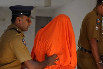 புதையல் தேடிய பிக்கு உட்பட ஏழு பேரை சுற்றிவளைத்த பொலிஸார்: செய்திகளின் தொகுப்பு