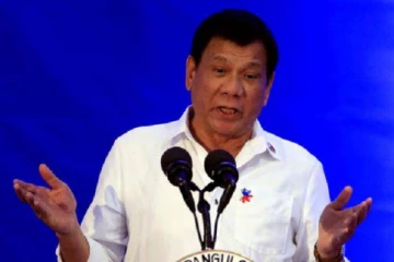 தடுப்பூசி செலுத்தாமால் வெளியே சுற்றினால் கைது - பிலிப்பைன்ஸ் அதிபர்