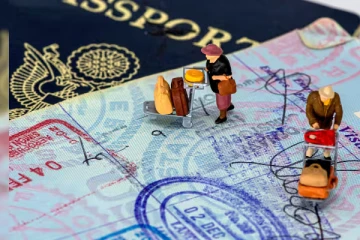 இனி குடியேற முடியாது; இந்தியர்களுக்கு சிக்கல் - ரூல்ஸ் போட்ட நாடு!