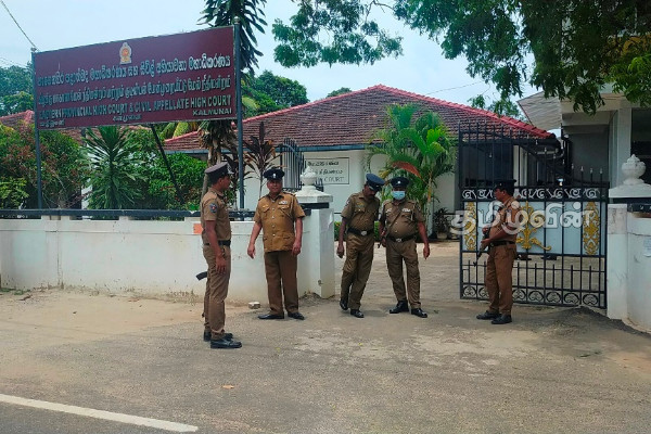 போதைப்பொருளை தம்வசம் வைத்திருந்த சந்தேகநபருக்கு விளக்கமறியல் நீடிப்பு(Photos) | Suspect In Possession Of Drugs Remanded