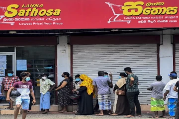 நாட்டில் 2 அத்தியாவசிய பொருட்களின் விலை குறைப்பு!