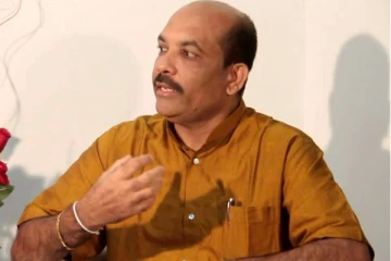 ஐ.மக்கள் சக்தியில் இருந்து மீண்டும் ஐ.தே.கட்சியில் இணைந்து உள்ளூராட்சி சபை உறுப்பினர்கள்