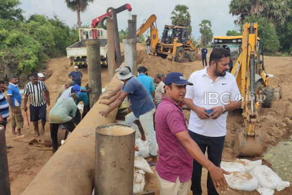 கோடீஸ்வரன் எம்.பி.யின் அயராத முயற்சி : வழமைக்கு திரும்பும் குடிநீர் விநியோகம் | Ampara Drinking Water Supply Returning To Normal