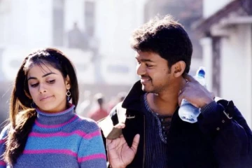 சச்சின் பட ஜெனிலியாவா இது.. இப்போதும் அப்படியே இருக்கிறாரே! லேட்டஸ்ட் போட்டோ