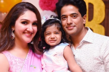 எப்படி அரேஞ்ச் மேரேஜ்க்கு ஒத்துக்கிட்டீங்க.. மனம் திறந்து பேசிய நடிகை ஸ்ரீதேவி விஜயகுமார்