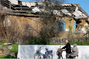 ஒரே இரவில் பல பகுதிகளில் தாக்குதல்கள் நடத்திய ரஷ்யாவின் ஆளில்லா விமானங்கள்