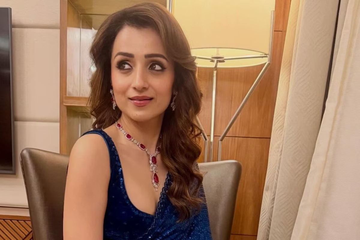 விஜய்யை தொடர்ந்து நடிகை திரிஷா எடுத்துள்ள அதிர்ச்சி முடிவு.. ரசிகர்கள் ஷாக் | Trisha Going To Quit Cinema விஜய்யை தொடர்ந்து நடிகை திரிஷா எடுத்துள்ள அதிர்ச்சி முடிவு.. ரசிகர்கள் ஷாக் | Trisha Going To Quit Cinema