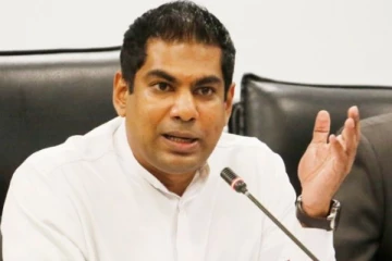 ඇමති කංචන CIDයට