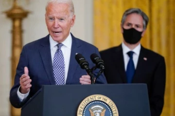 எங்கள் ஆட்களை தாக்கினால் அப்புறம் இருக்கு .. தலிபான்களுக்கு எச்சரிக்கை விடுத்த ஜோபைடன்!