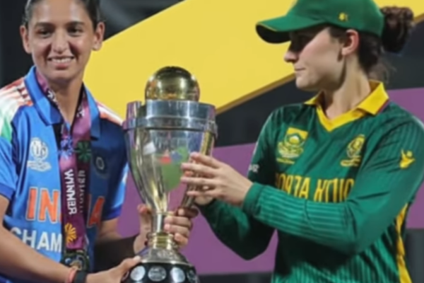 ஆண்கள் அணி அதைச் செய்ததில்லை: மகளிர் அணியை பாராட்டும் அஷ்வின் | Ashwin Salutes Harmanpreet Kaur S Rare Gesture