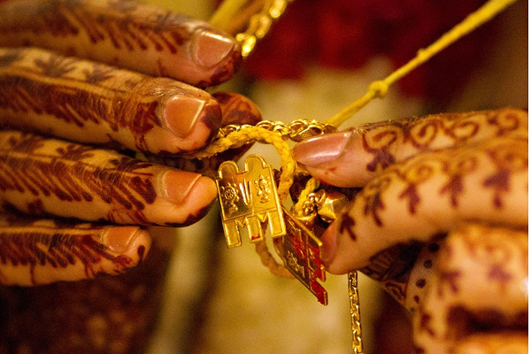 திருமணமான பெண்கள் செய்யவே கூடாத தவறுகள் என்னென்ன? | What Are The Mistakes Married Women Should