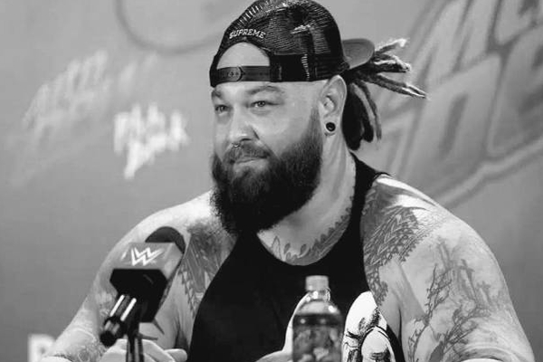 பிரபலபான WWE மல்யுத்த வீரர் பிரே வியாட் காலமானார்! | Legendary Wwe Wrestler Bray Wyatt Has Passed Away