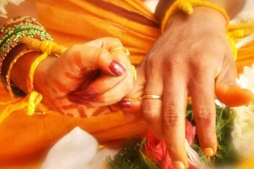 சுடுகாட்டில் சடலங்களுக்கு நடந்த திருமணம்: பரபரப்பை ஏற்படுத்திய சம்பவம்! இறுதியில் நடந்தது என்ன?