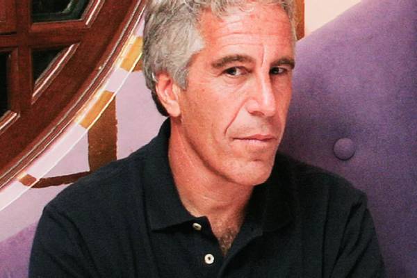 எப்ஸ்டீன் வழக்கில் புதுப் பரபரப்பு ; கறுப்பு மையால் மறைக்கப்பட்ட உண்மைகள் | New Excitement Epstein Case Facts Hidden Black Ink