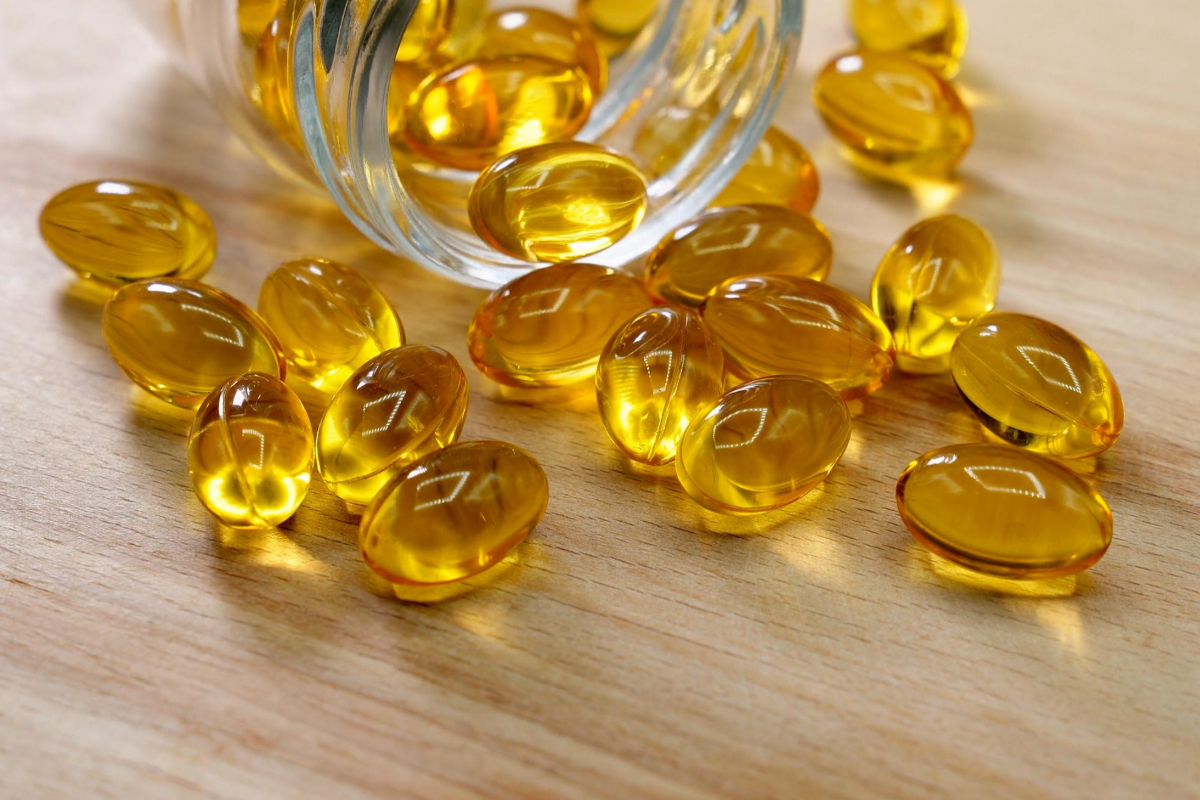 மீன் எண்ணெய் மாத்திரை யார் சாப்பிடலாம்? சாப்பிடக்கூடாது? | Who Can Take Fish Oil Supplements