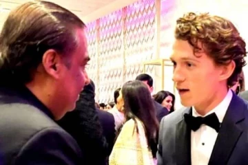 இது என்னால் மறக்க முடியாதது! அம்பானி குடும்பத்தினருக்கு நன்றி..ஸ்பைடர்மேன் ஹீரோவின் பதிவு