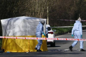 லண்டனில் நள்ளிரவில் நடுங்க வைத்த சம்பவம்... பொலிஸ் குவிப்பால் தெரியவந்த தகவல்