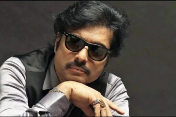 நவரச நாயகன் நடிகர் கார்த்திக்கும் சொத்து மதிப்பு எவ்வளவு தெரியுமா.. இத்தனை கோடியா