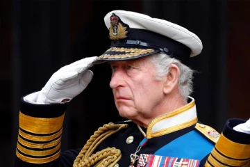 இனி இவர்கள் மூத்த ராஜகுடும்ப உறுப்பினர்கள் கிடையாது: மன்னர் சார்லசின் திட்டம்