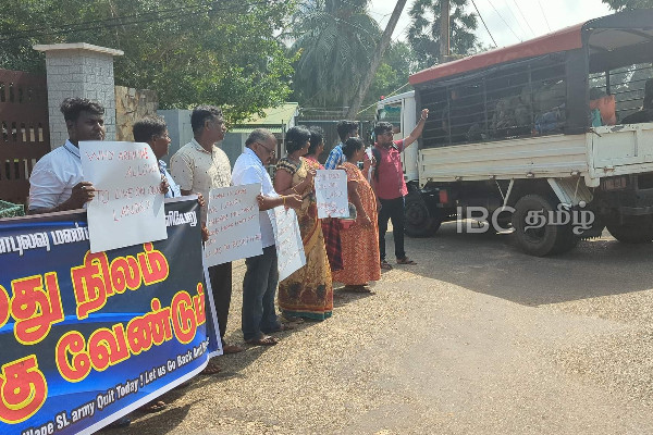 தொடரும் கையகப்படுத்தல்கள் - சர்வதேசத்திடம் துயர் துடைக்கக் கோரும் தாயக உறவுகள்! | Mullaitivu Keppapulavu Peoples Native Land Army Sl