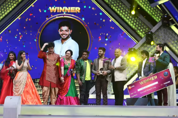 இதுவரை சரிகமப டைட்டில் வென்ற ஐந்து போட்டியாளர்கள்.. யார் யார் தெரியுமா? லிஸ்ட் இதோ | Saregamapa Tamil All Seasons Title Winners List