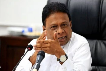 மூடர்களின் செயல்களால் நீதியற்ற நாடாக மாறிய தாய் நாடு! டலஸ்