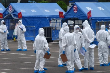 சீனாவில் மீண்டும் பரவும் கொரோனா வைரஸ்: ஒரே நாளில் இத்தனை பேருக்கு தொற்றா?