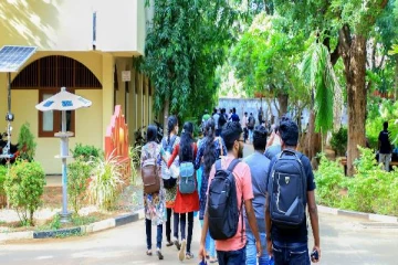 யாழ். பல்கலைக்கழக பேரவை அதிரடி நடவடிக்கை ; மூவர் பணியிடை நீக்கம்!